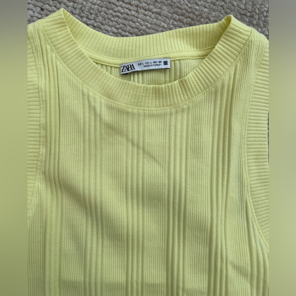 Zara Ribbed Yellow Tank Top - Picture 3 of 5
